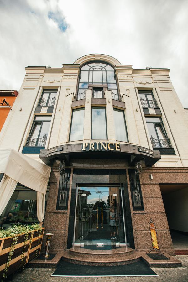 Prince Khust Exterior foto